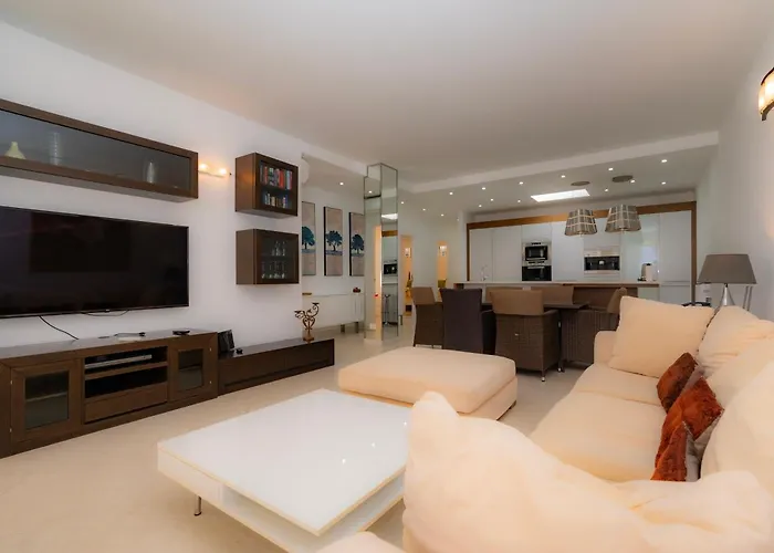 Seagulls Melody C-208 Апартаменты Адехе