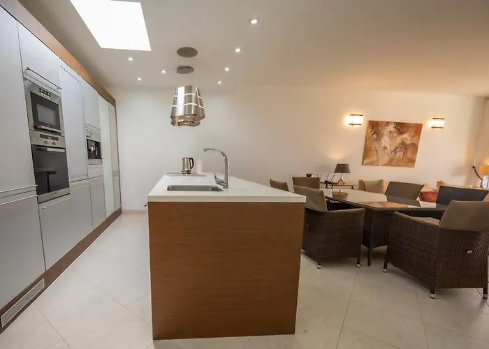 公寓 Seagulls Melody C-208 *