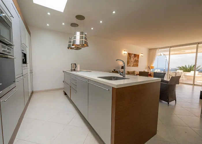 Seagulls Melody C-208 * Costa Adeje (Tenerife)